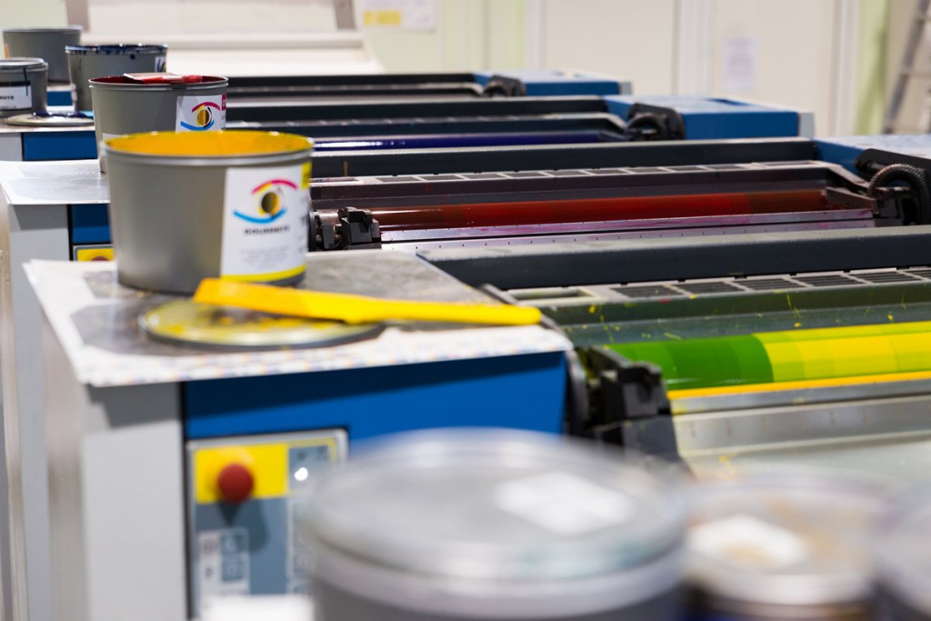 Vernis sélectif : finitions premium pour vos emballages | Print & Pack